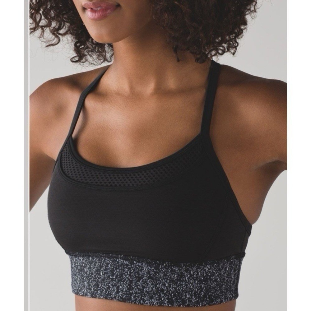 Lululemon Fit Physique Black Sports Bra Light Support Racerback Size 6